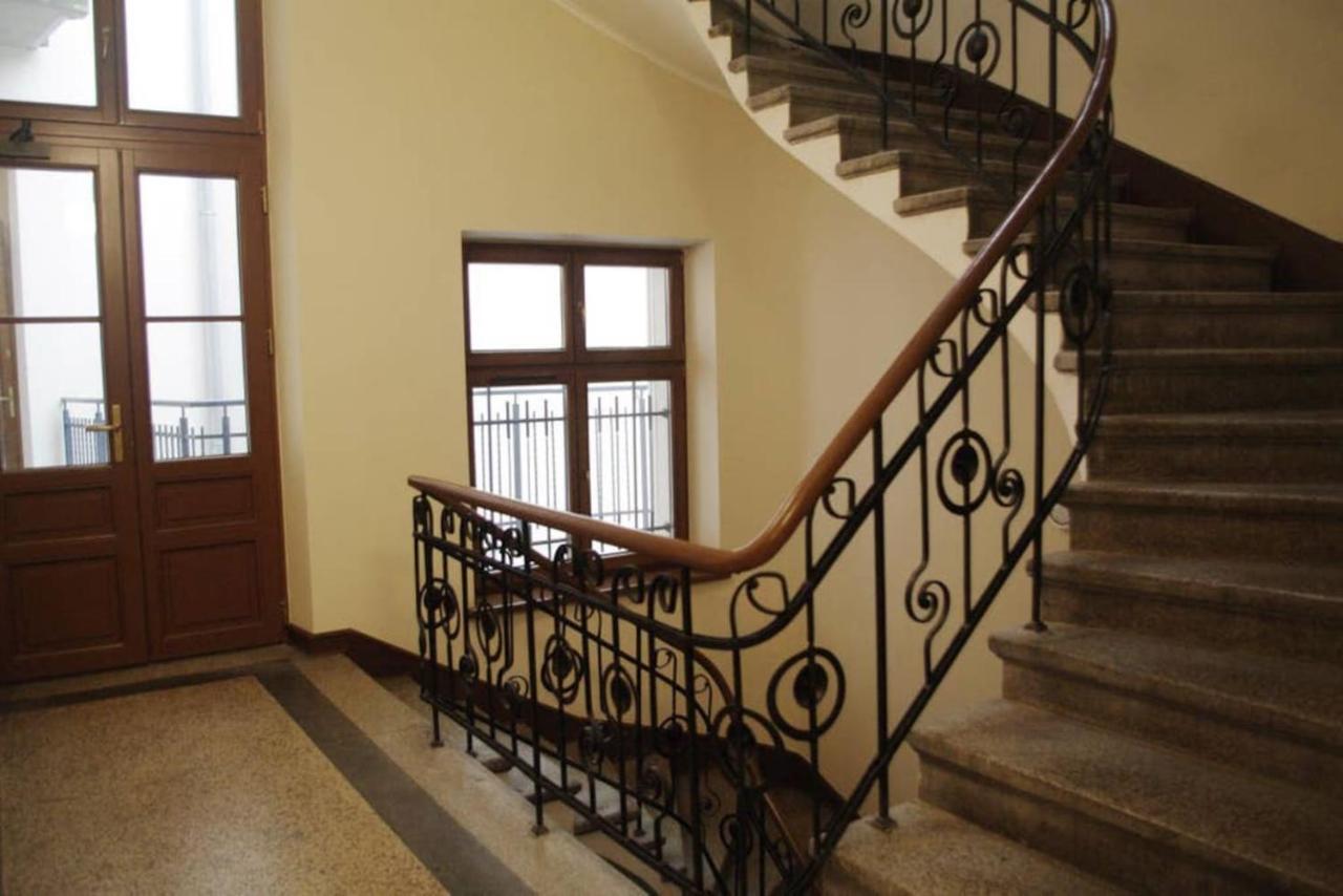 Studio Appartment In Old Town Krakow Luaran gambar